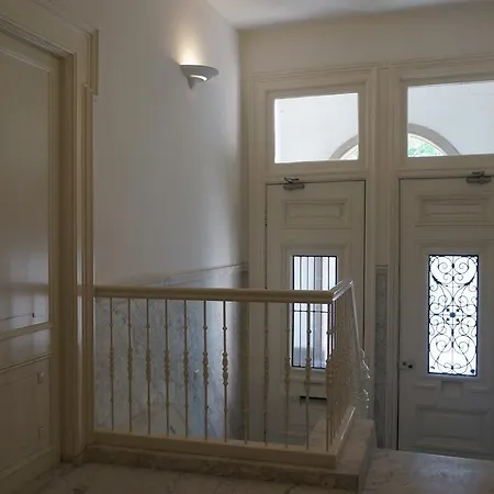 Appartamento Newly Renovated Historical