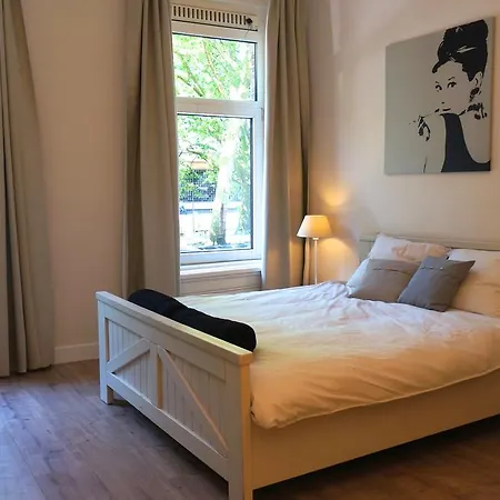 Newly Renovated Historical Appartamento Amsterdam